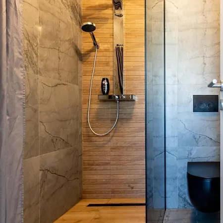 With Private Jacuzzi & Parking Trogir